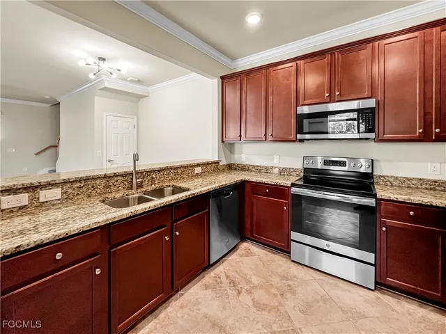 $1,949 | 8895 Via Isola Court, Fort Myers, FL 33966