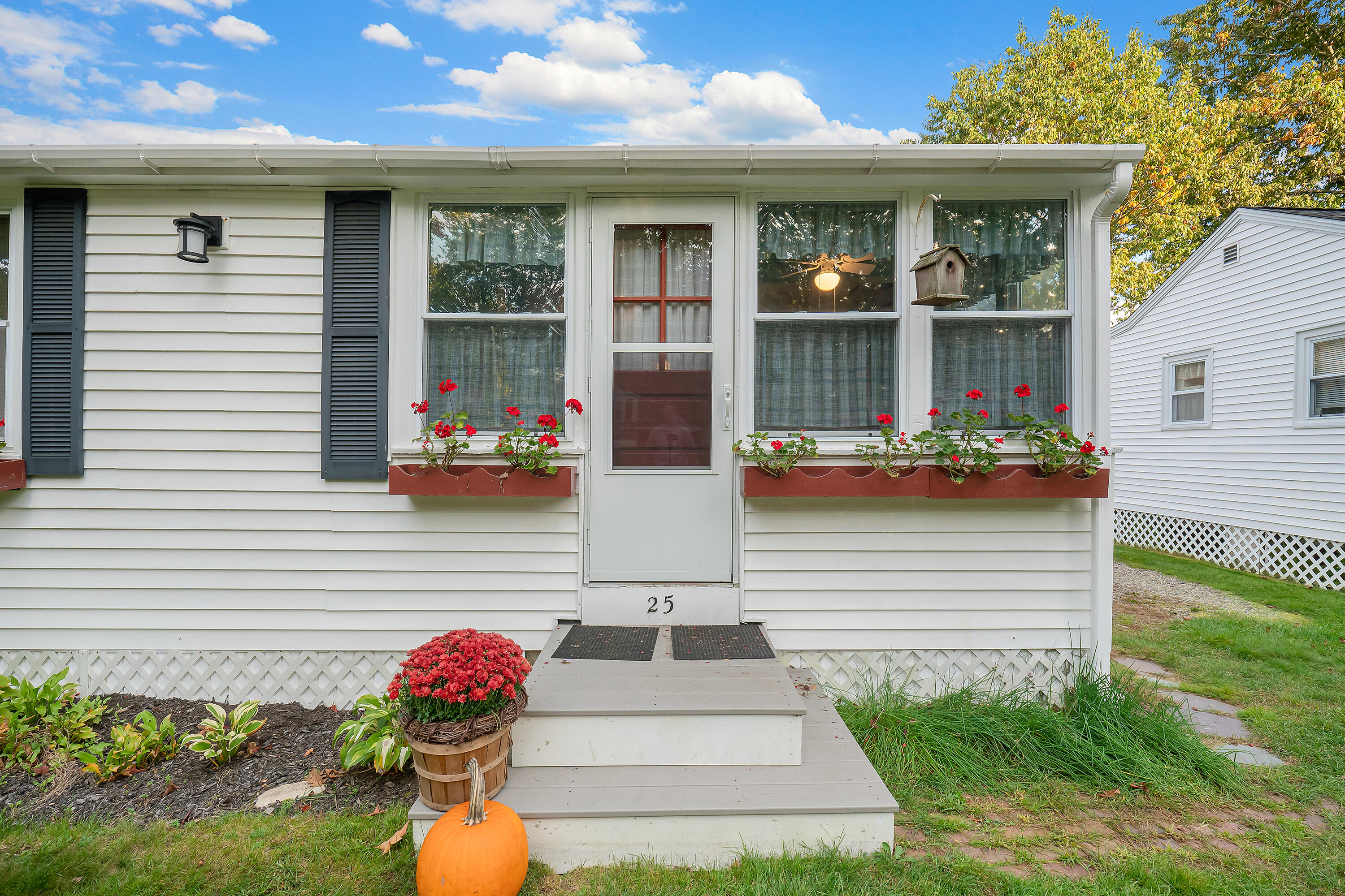 76 Post Road, Unit 25 Wells, ME 04090 - Photo 4 of 27 76 Post Rd #25_102