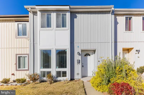 $465,000 | 1024 Queens Court, Herndon, VA 20170