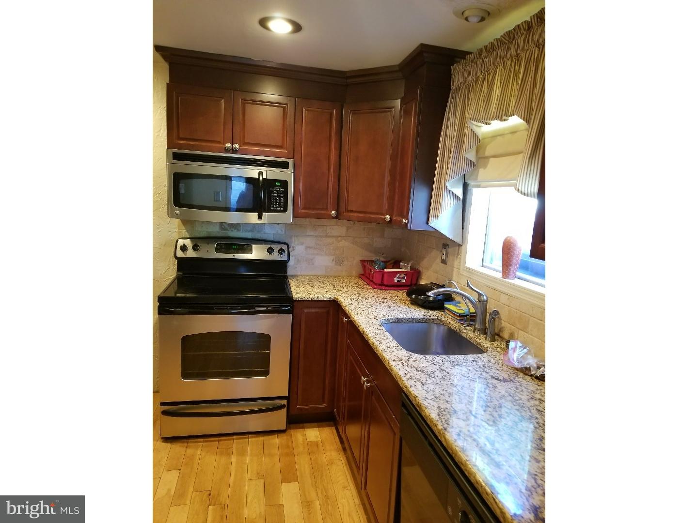 12 Murphy Road Wilmington, DE 19803 - Photo 4 of 12 Kitchen