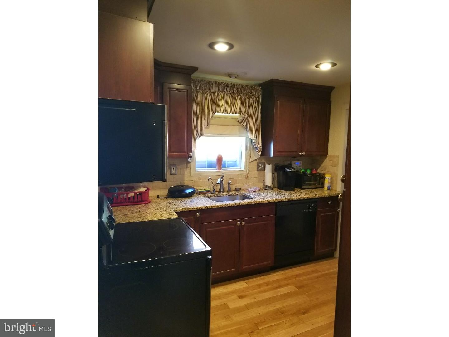 12 Murphy Road Wilmington, DE 19803 - Photo 5 of 12 Kitchen