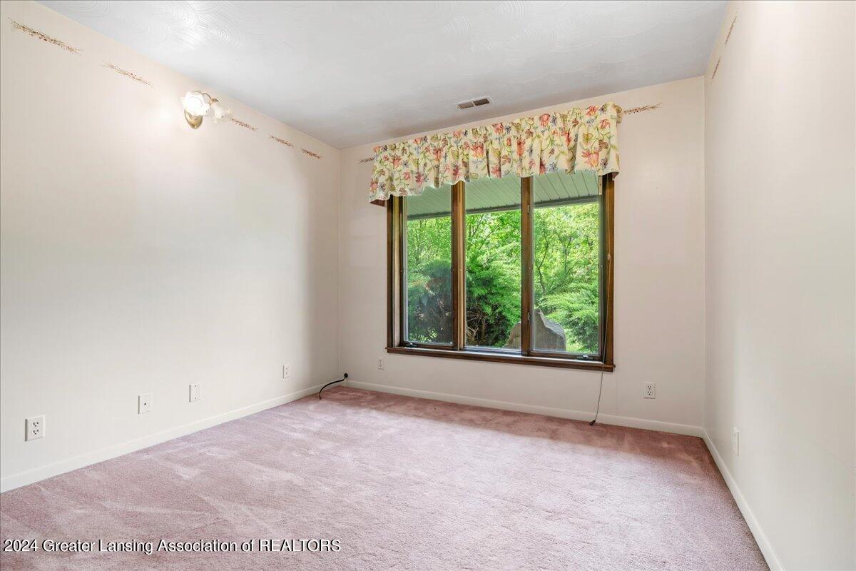 4884 West Plains Road Onondaga, MI 49264 - Photo 36 of 44 32-Media Jett-32