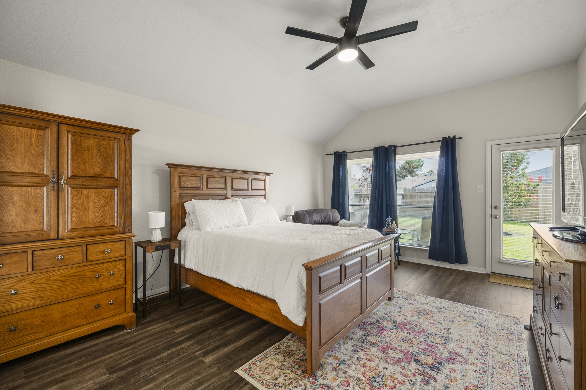 3422 Falcon Trail Court Spring, TX 77373 - Photo 15 of 35 a bedroom with a bed next to a window
