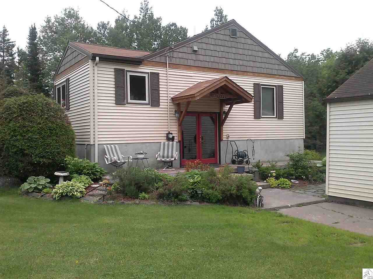 2320 Drexel Road Duluth, MN 55804 - Photo 1 of 17