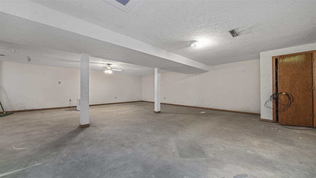 3222 East Mill Road Byron, IL 61010 - Photo 20 of 27 Gallery Image 20
