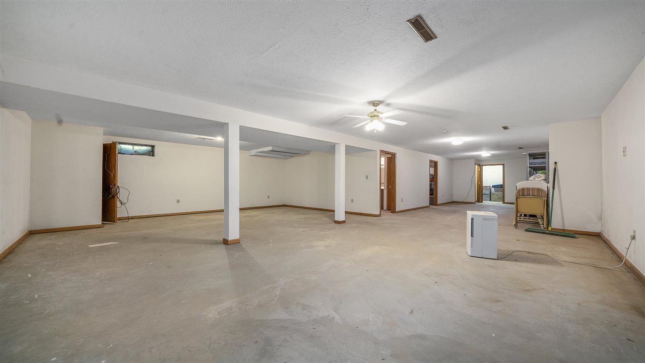 3222 East Mill Road Byron, IL 61010 - Photo 21 of 27 Gallery Image 21