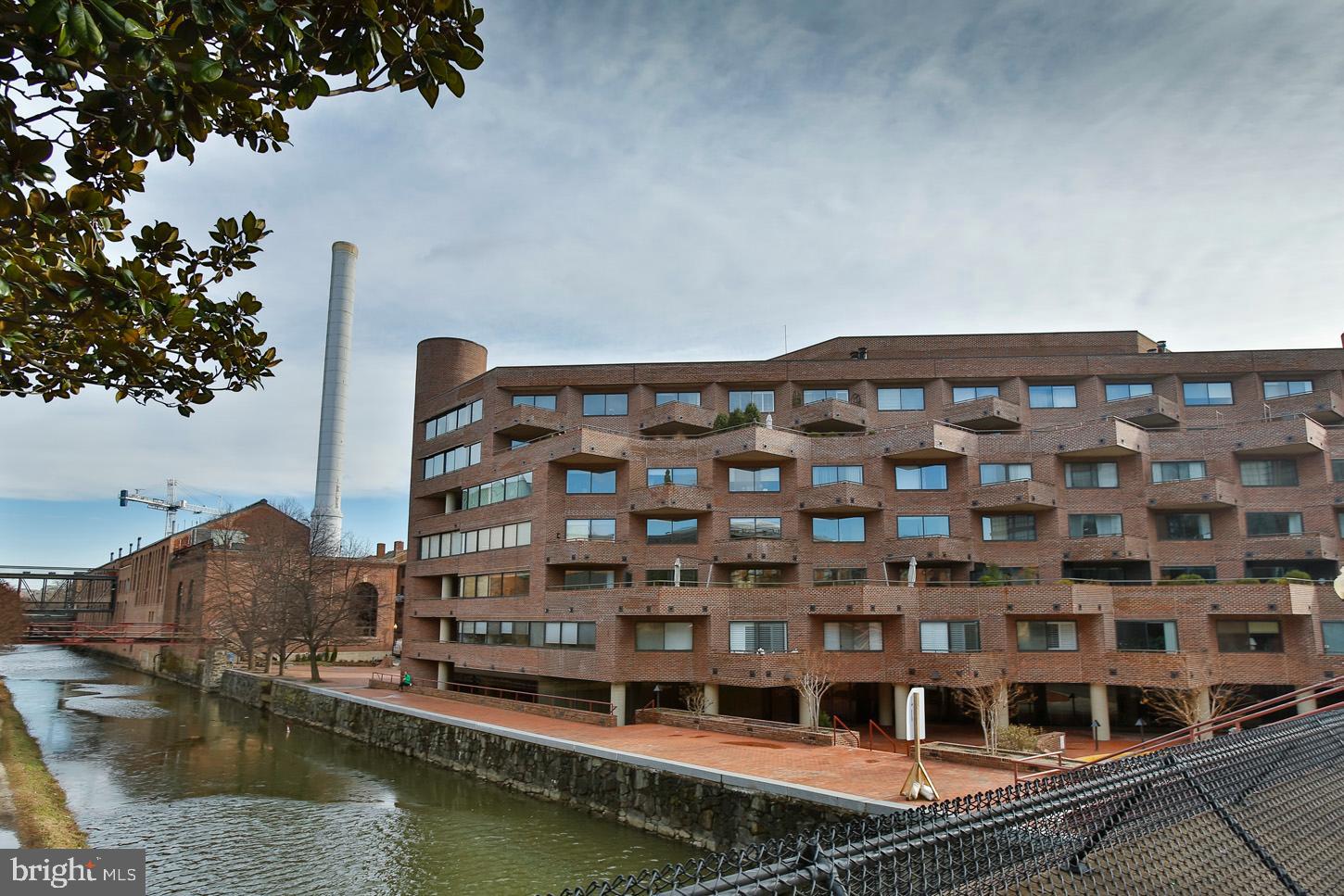 1015 33rd Street Northwest, Unit 603 Washington, DC 20007 - Photo 1 of 10