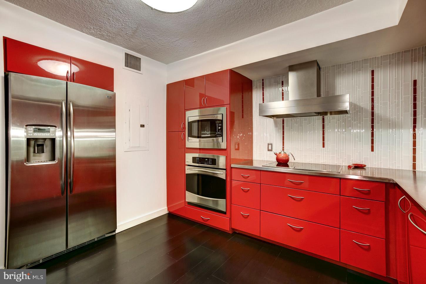 1015 33rd Street Northwest, Unit 603 Washington, DC 20007 - Photo 4 of 10