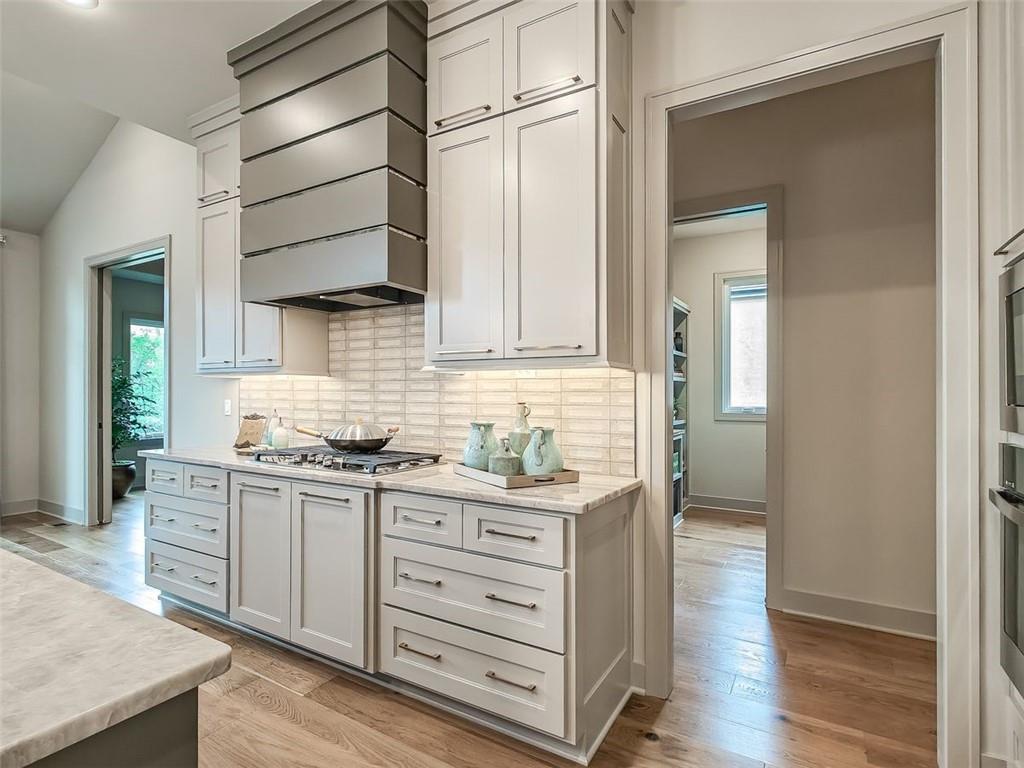 7908 Millridge Street Shawnee, KS 66218 - Photo 14 of 66