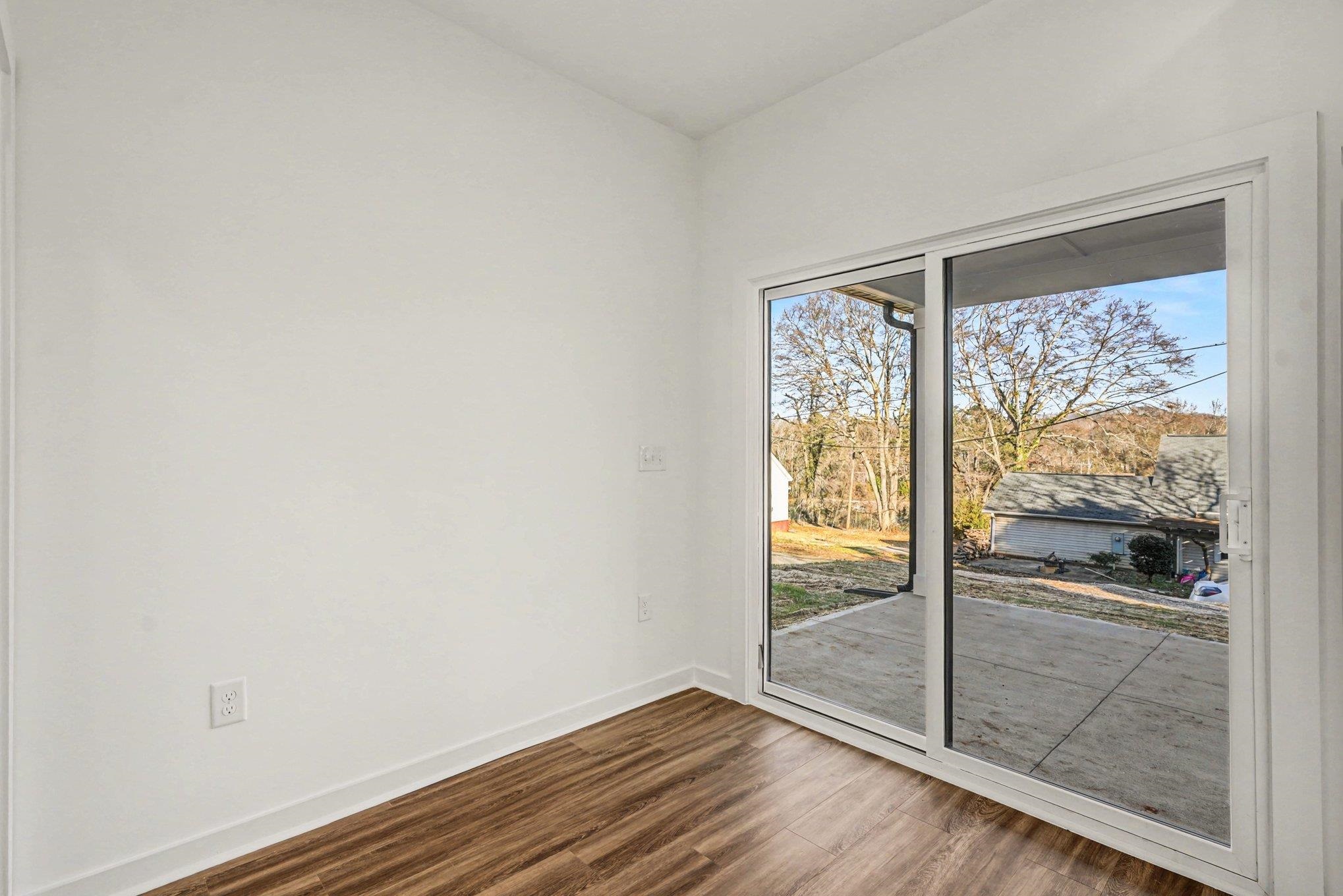 202 Pine Street Easley, SC 29640 - Photo 12 of 29