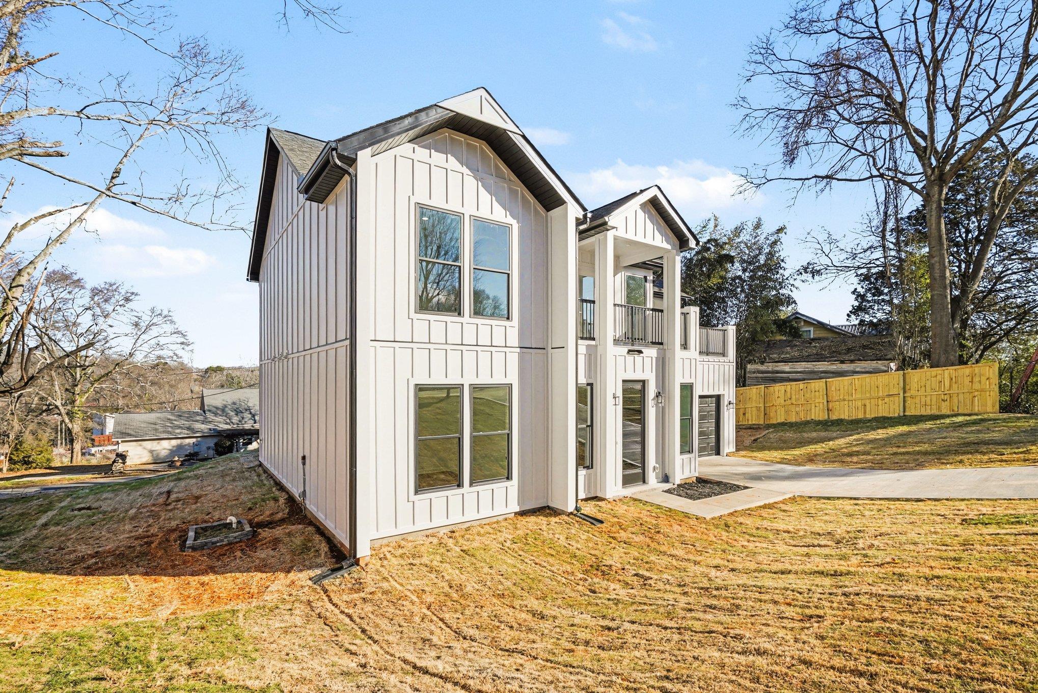 202 Pine Street Easley, SC 29640 - Photo 2 of 29