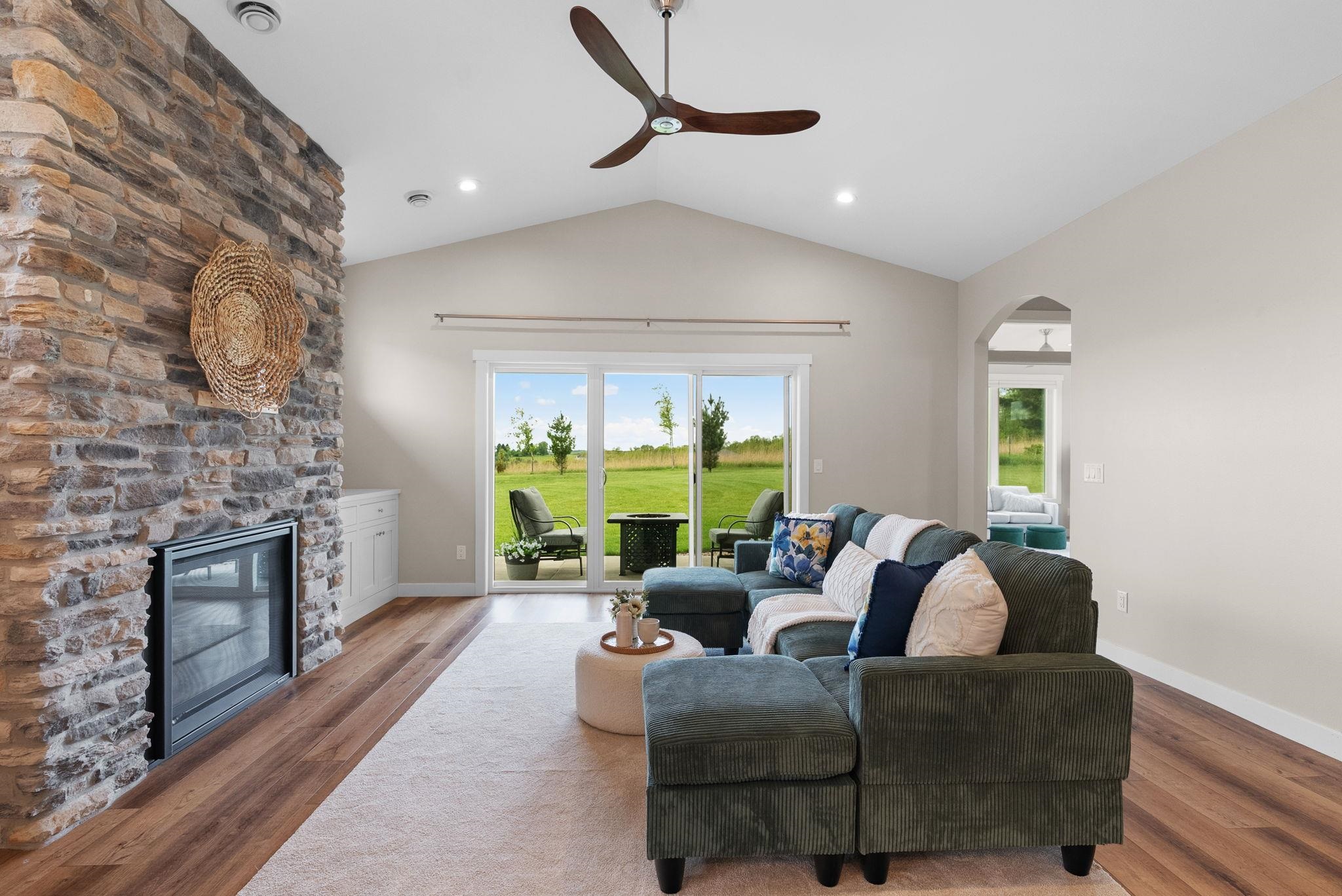 7606 Driftless Rdg Way Verona, WI 53593 - Photo 61 of 82