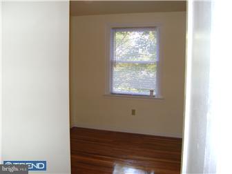 1632 Ashurst Road Philadelphia, PA 19151 - Photo 7 of 11 Gallery Image 7