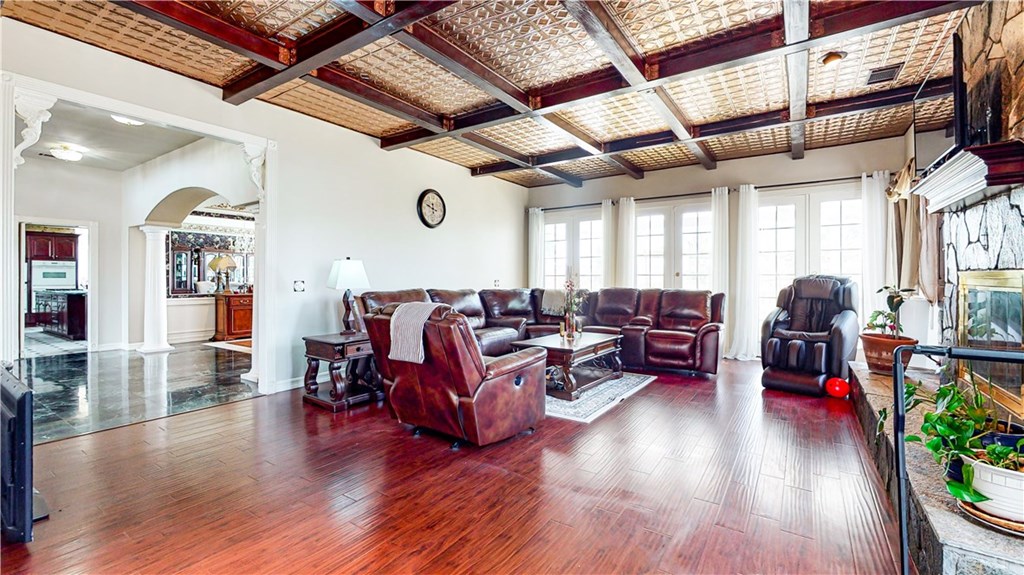 16375 Jacobs Circle Riverside, CA 92504 - Photo 12 of 68