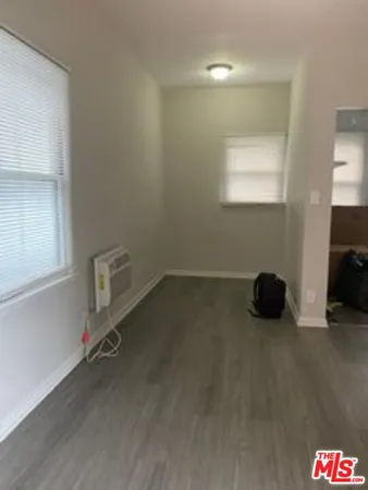 $1,690 | 1700 Griffith Park Boulevard, Unit 1704 1, Los Angeles, CA 90026