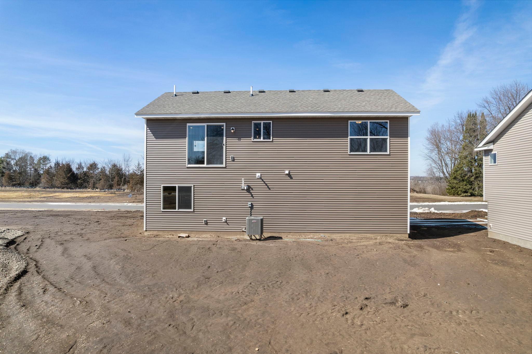 340 Ridge Road Le Sueur, MN 56058 - Photo 27 of 62