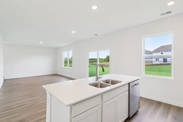 $479,990 | 9956 Edgebrook Lane, Huntley, IL 60142