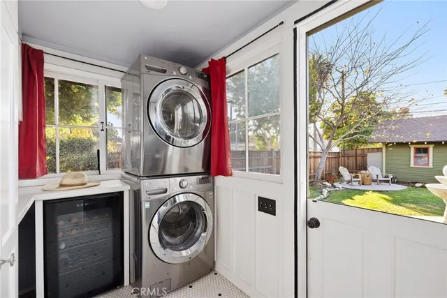 $989,000 | 801 Stanley Avenue, Long Beach, CA 90804