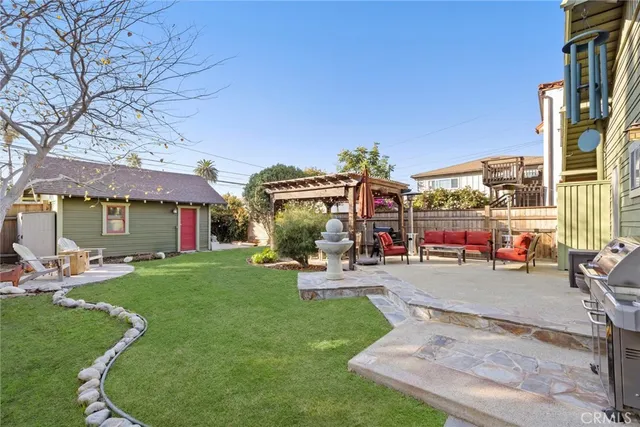 $989,000 | 801 Stanley Avenue, Long Beach, CA 90804