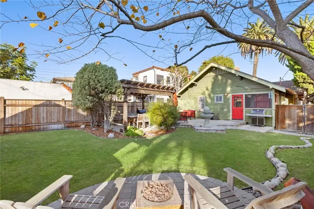 $989,000 | 801 Stanley Avenue, Long Beach, CA 90804