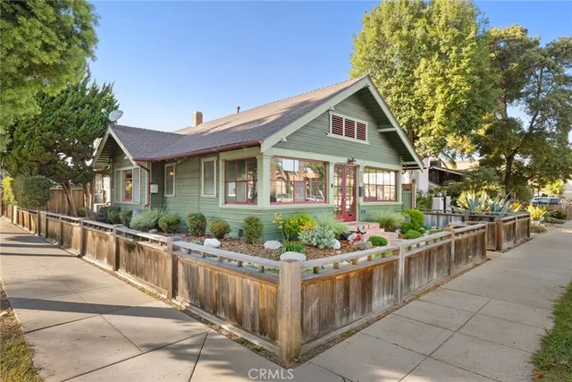 $989,000 | 801 Stanley Avenue, Long Beach, CA 90804