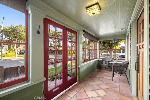 $989,000 | 801 Stanley Avenue, Long Beach, CA 90804