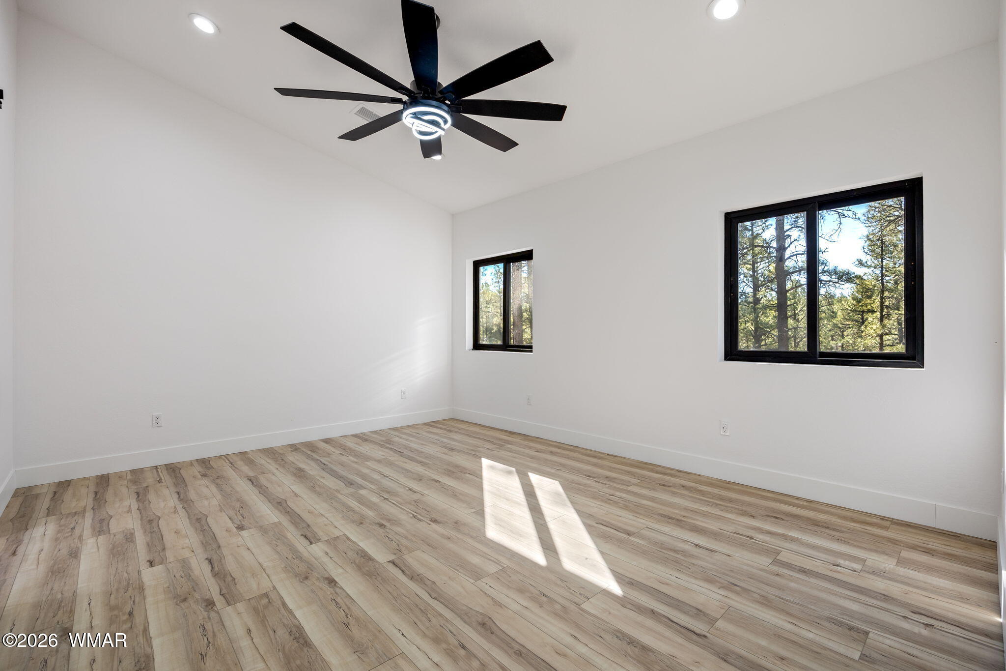 2711 West Villa Loop Show Low, AZ 85901 - Photo 12 of 28 2711WVillaLoop-ShowLow-AZ-12
