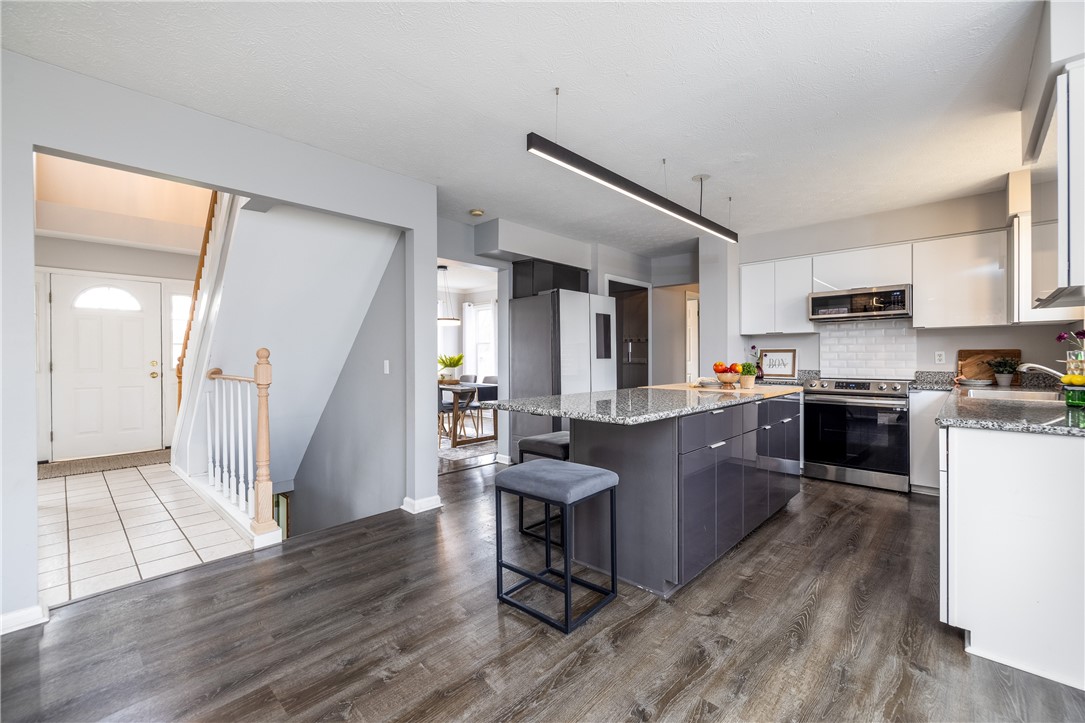 31 Eaglewood Circle Pittsford, NY 14534 - Photo 15 of 50