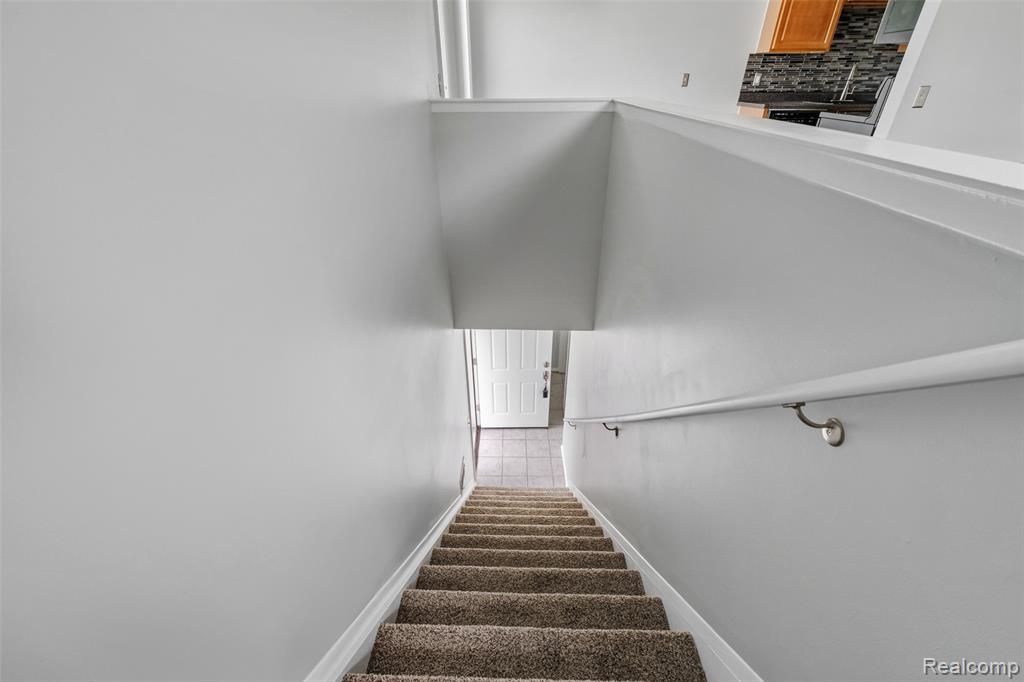 42564 Saratoga Road, Unit 31 Canton, MI 48187 - Photo 8 of 26