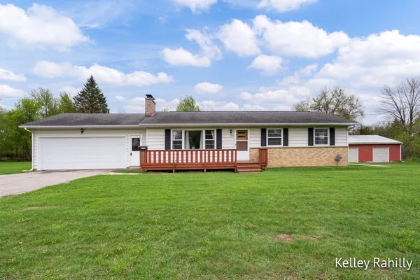 $430,000 | 2762 100th Street Southeast, Caledonia, MI 49316
