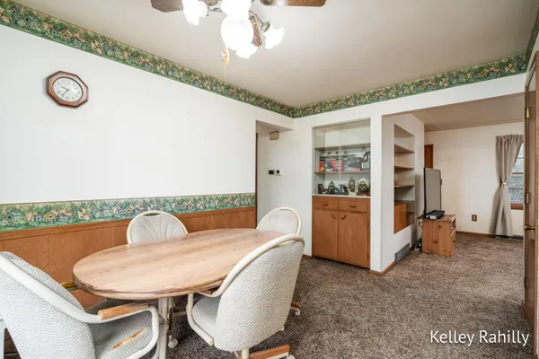 $430,000 | 2762 100th Street Southeast, Caledonia, MI 49316