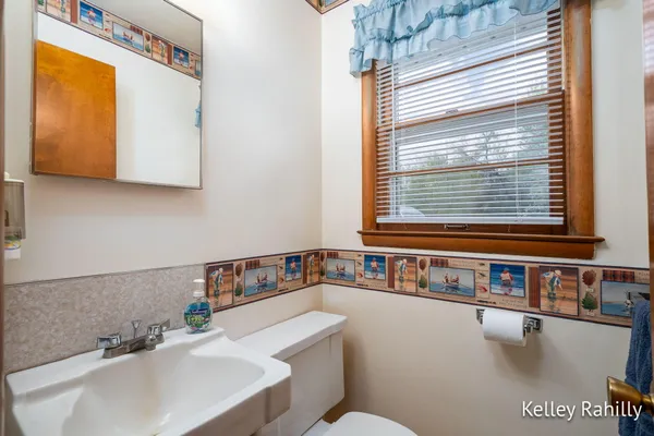 $430,000 | 2762 100th Street Southeast, Caledonia, MI 49316