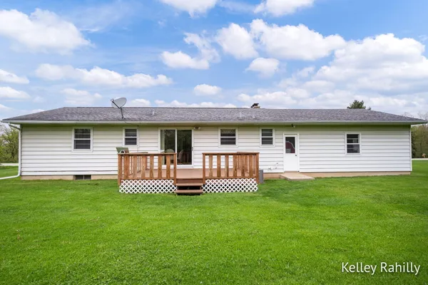 $430,000 | 2762 100th Street Southeast, Caledonia, MI 49316
