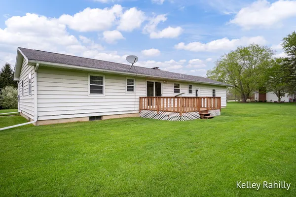$430,000 | 2762 100th Street Southeast, Caledonia, MI 49316