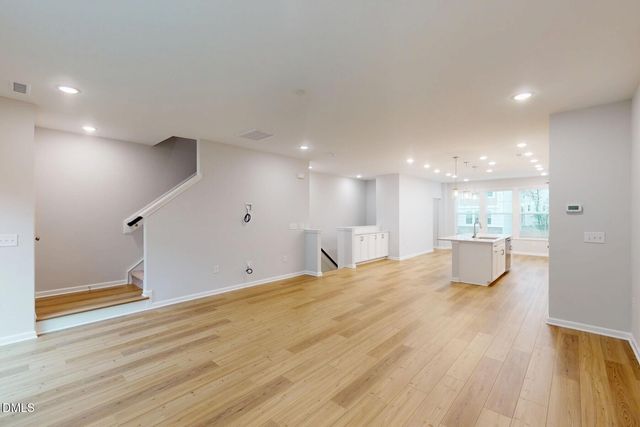 $460,000 | 2728 Hunter Woods Drive, Unit 626, Apex, NC 27502