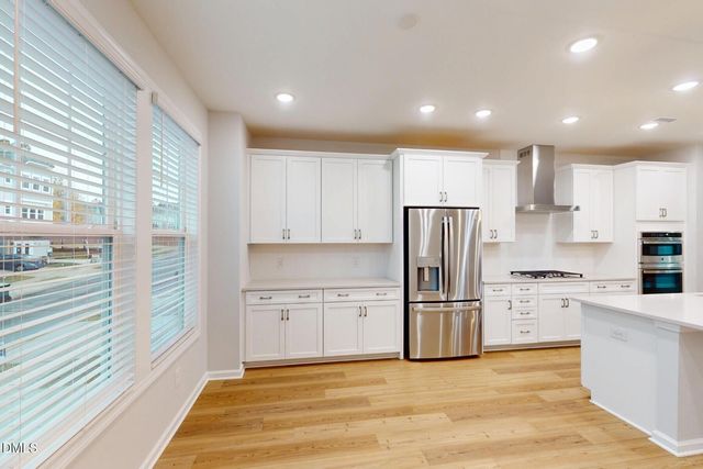 $460,000 | 2728 Hunter Woods Drive, Unit 626, Apex, NC 27502