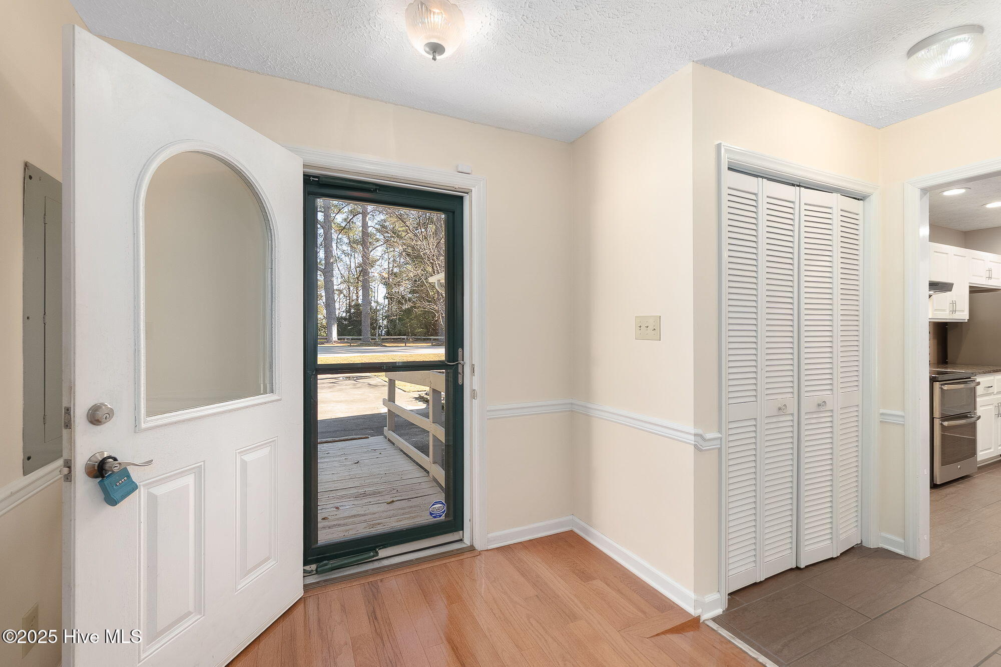 4503 Rivershore Drive New Bern, NC 28560 - Photo 6 of 51 6-web-or-mls-chadwick-visuals-4503-river