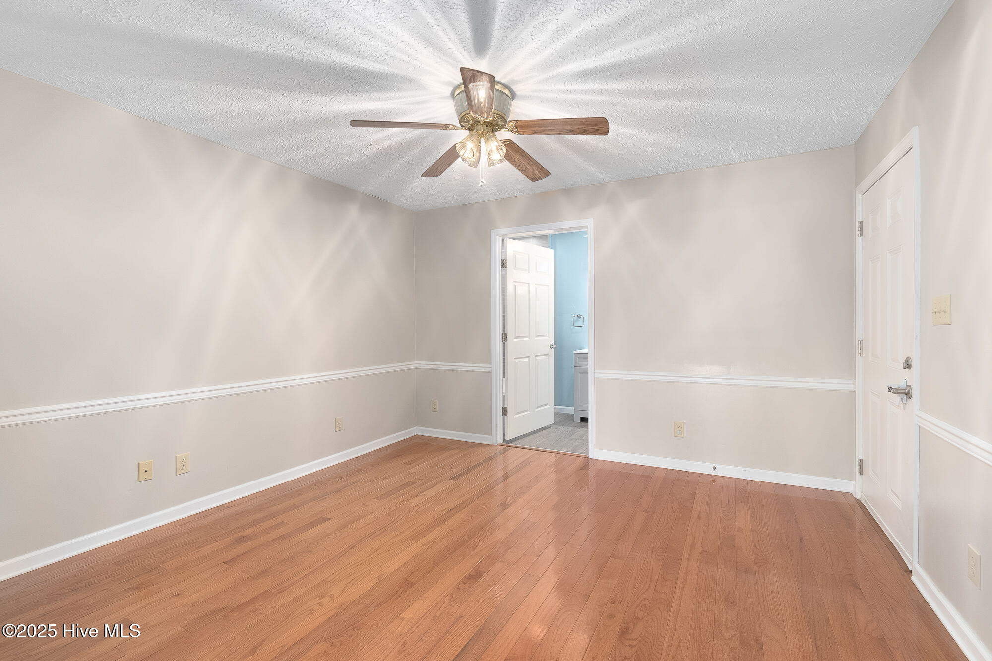 4503 Rivershore Drive New Bern, NC 28560 - Photo 9 of 51 9-web-or-mls-chadwick-visuals-4503-river