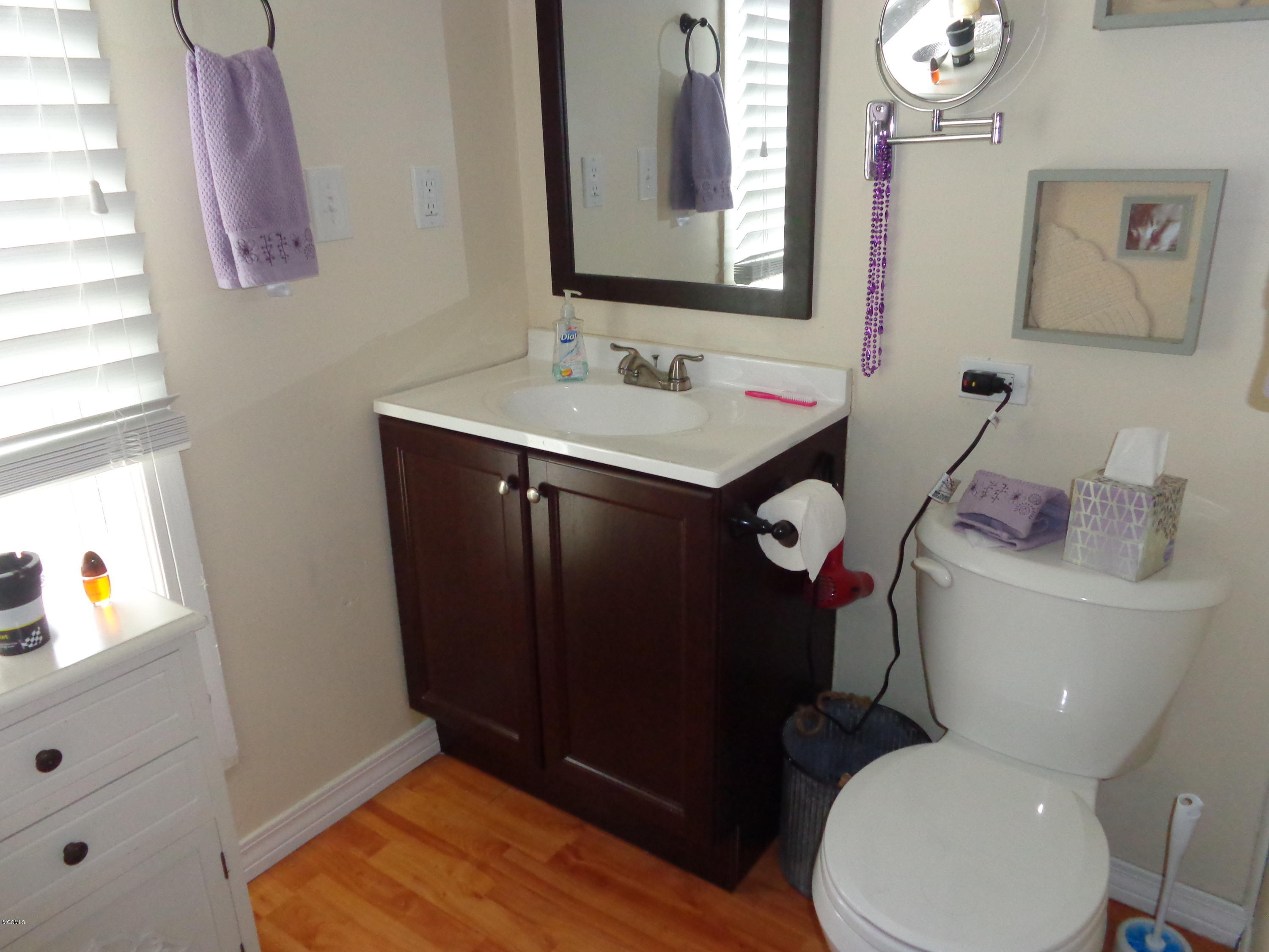 13169 Snug Harbor Road Biloxi, MS 39532 - Photo 14 of 29 012