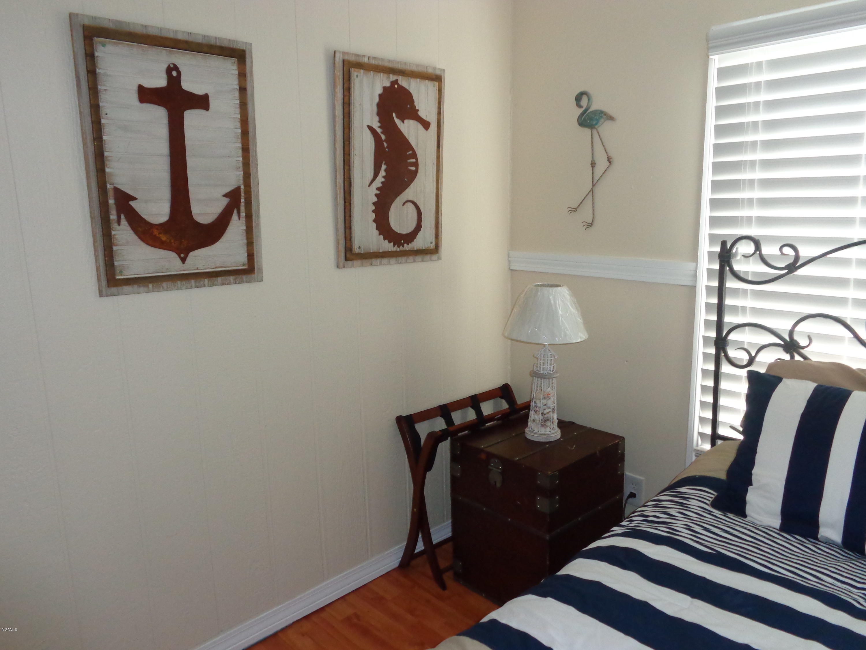 13169 Snug Harbor Road Biloxi, MS 39532 - Photo 20 of 29 018
