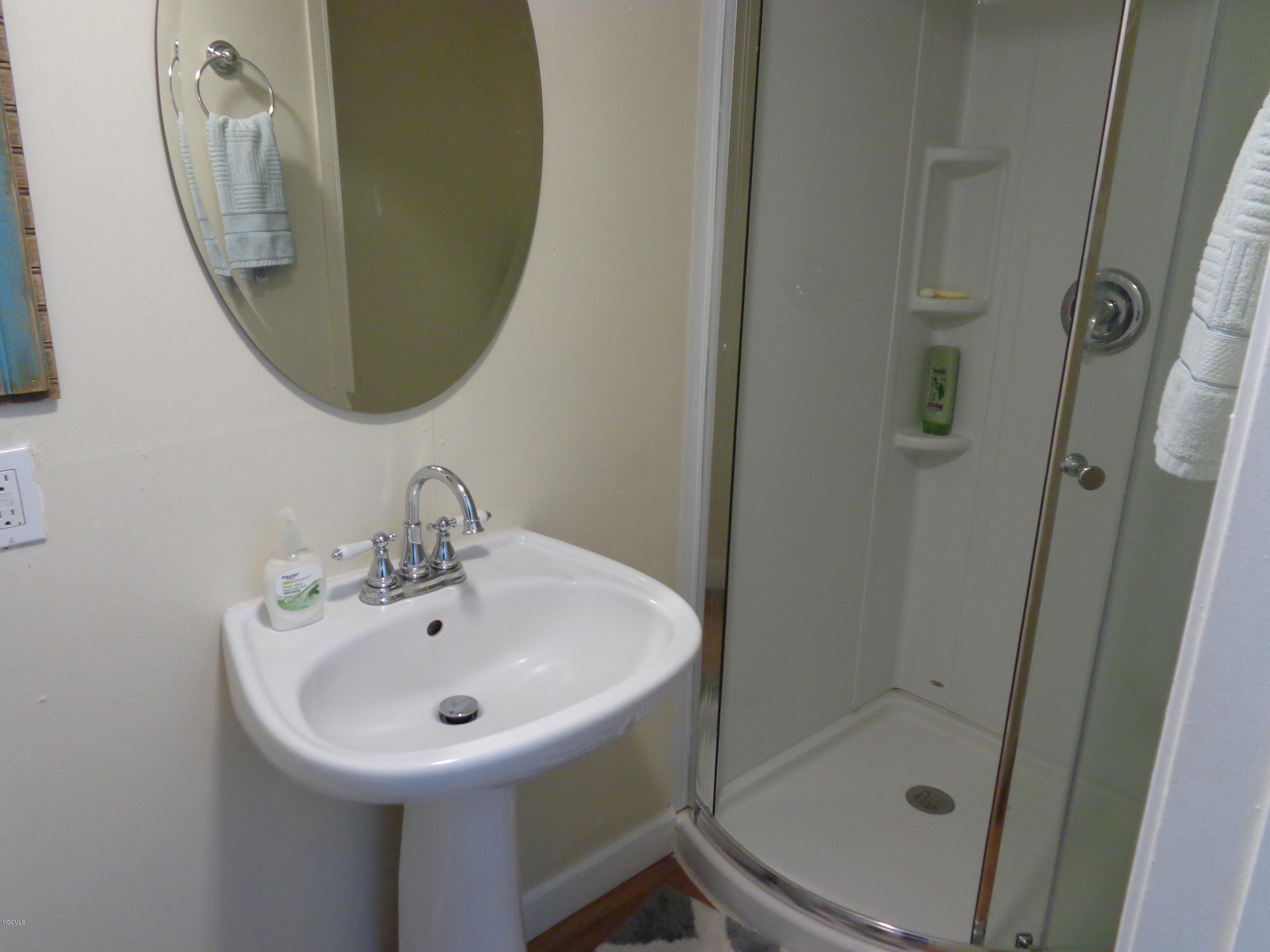 13169 Snug Harbor Road Biloxi, MS 39532 - Photo 26 of 29 026