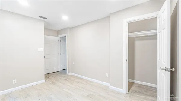 $900 | 712 Toronto Avenue, Unit 1, McAllen, TX 78503