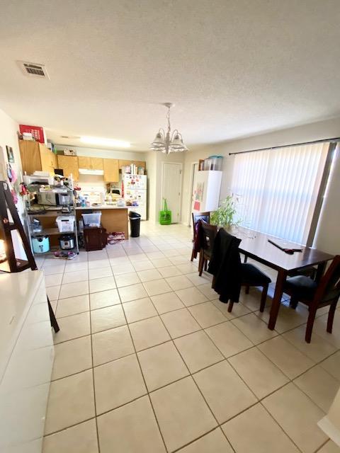 4034 Randi Road Crestview, FL 32539 - Photo 4 of 25 Dining/Kitchen
