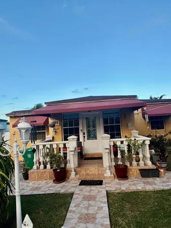 $3,000 | 1825 Northwest 33rd Avenue, Miami, FL 33125