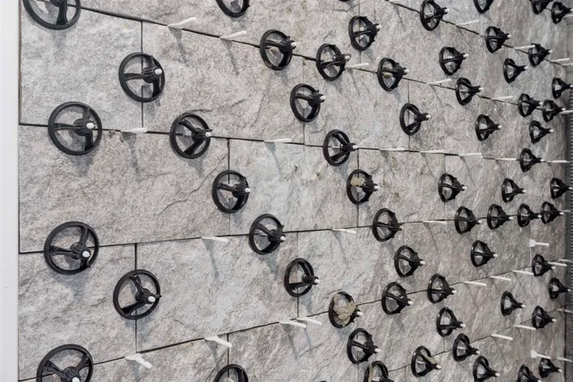 $529,999 | 1416 Parker Mountain Road, Strafford, NH 03884