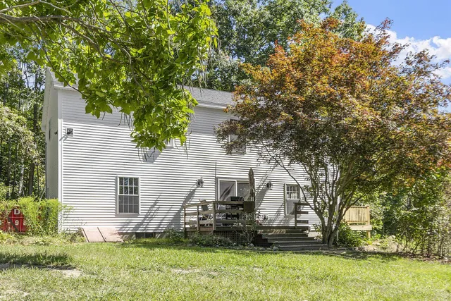 $529,999 | 1416 Parker Mountain Road, Strafford, NH 03884