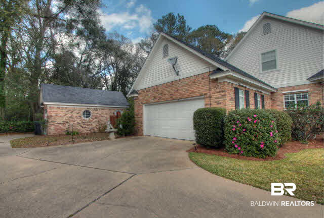 506 Barbara Court Daphne, AL 36526 - Photo 33 of 33 garage