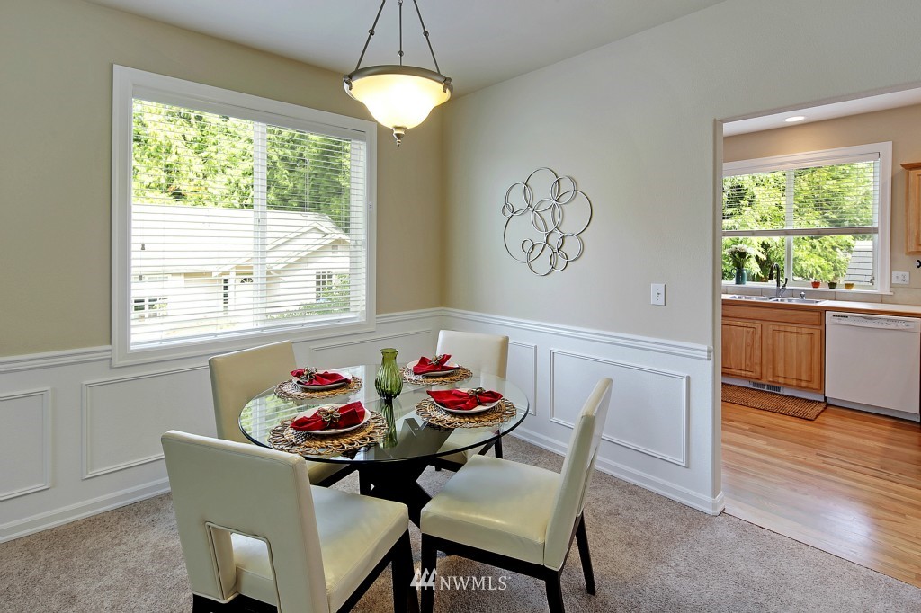 1408 Queen Avenue Northeast Renton, WA 98056 - Photo 7 of 21 Gallery Image 7