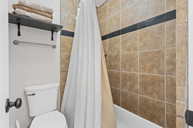 $225,000 | 401 East Pearl Street, Unit 2306, Granbury, TX 76048