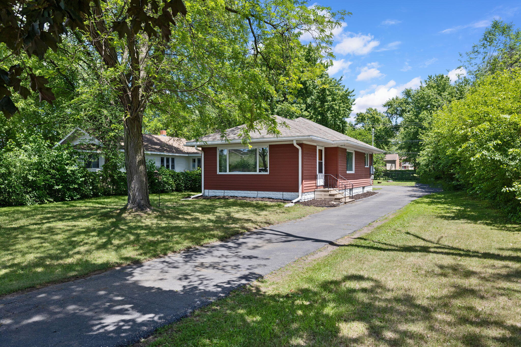 2920 George Street La Crosse, WI 54603 - Photo 17 of 17 Front